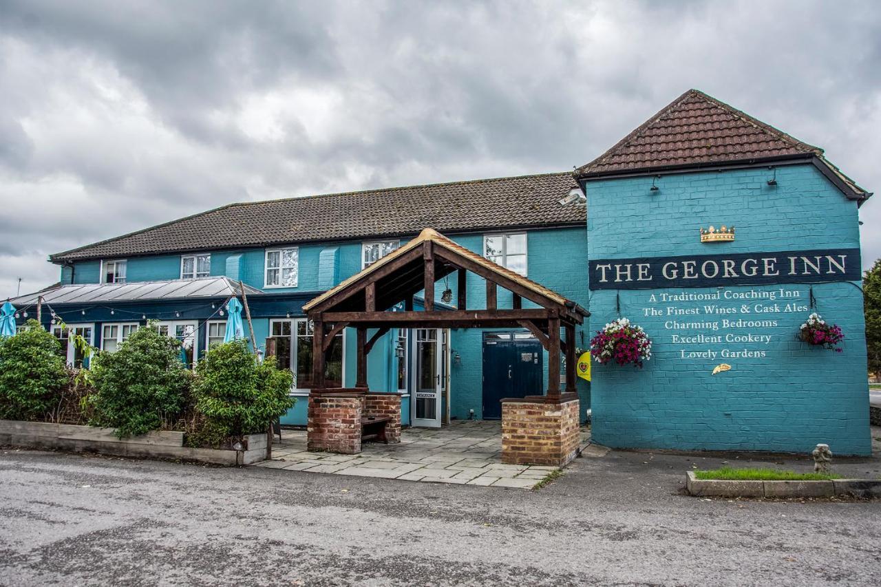 The George Inn Warminster Ngoại thất bức ảnh